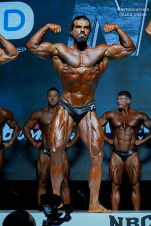 CLASSIC PHYSIQUE +178
